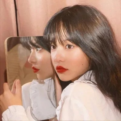 水瓶座女孩
